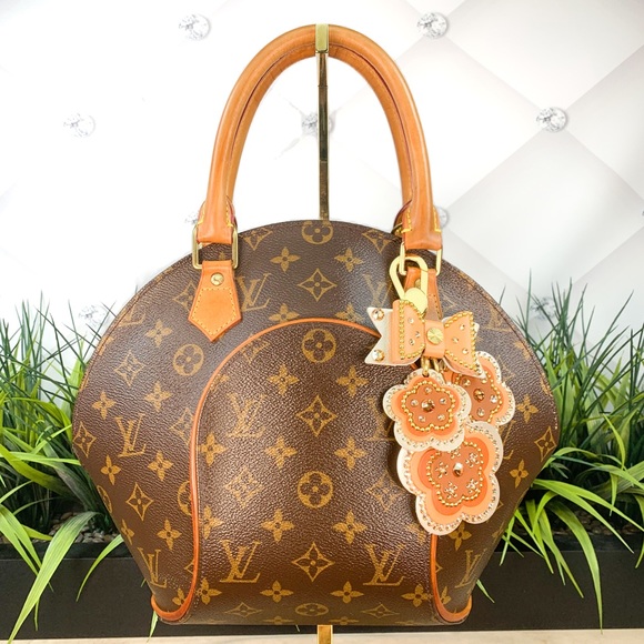 Louis Vuitton Handbags - SOLD Louis Vuitton Ellipse PM Satchel